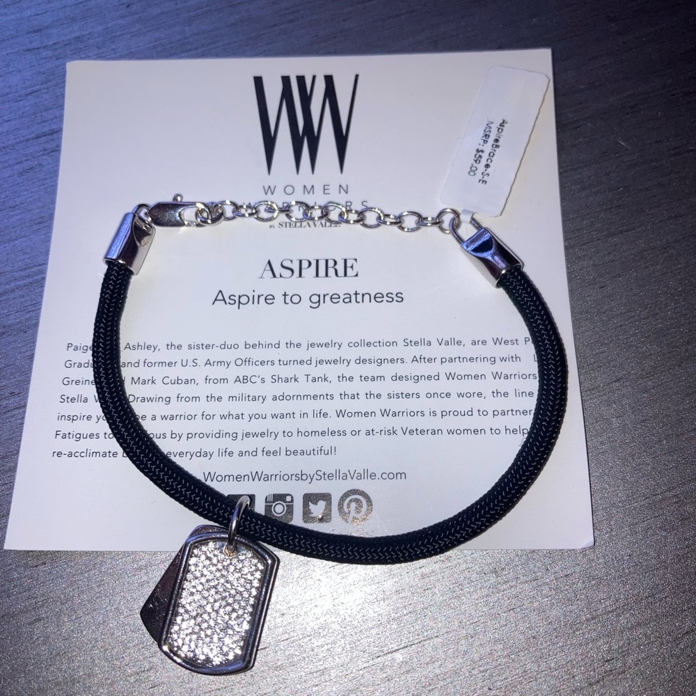 Woman Warriors Stella Valle 2 plate "ASPIRE" Bracelet Black Silver Tone